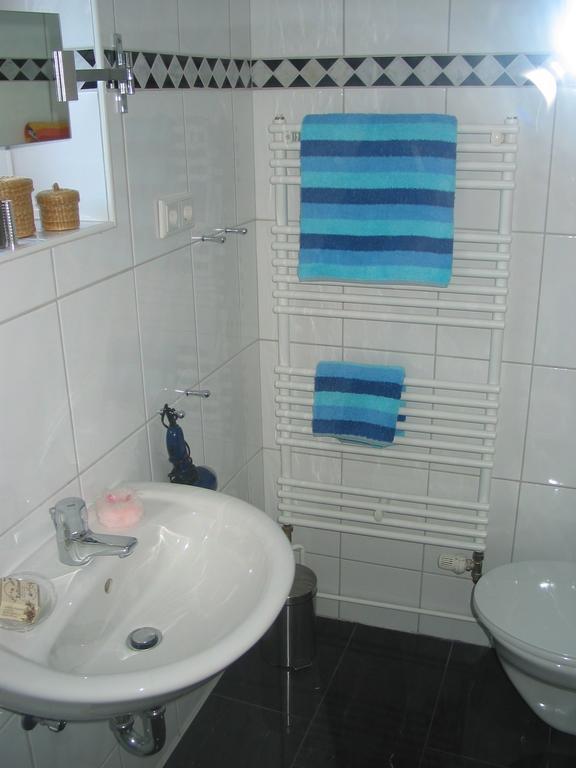 Altstadtflair Apartment ฮูซุม ภายนอก รูปภาพ